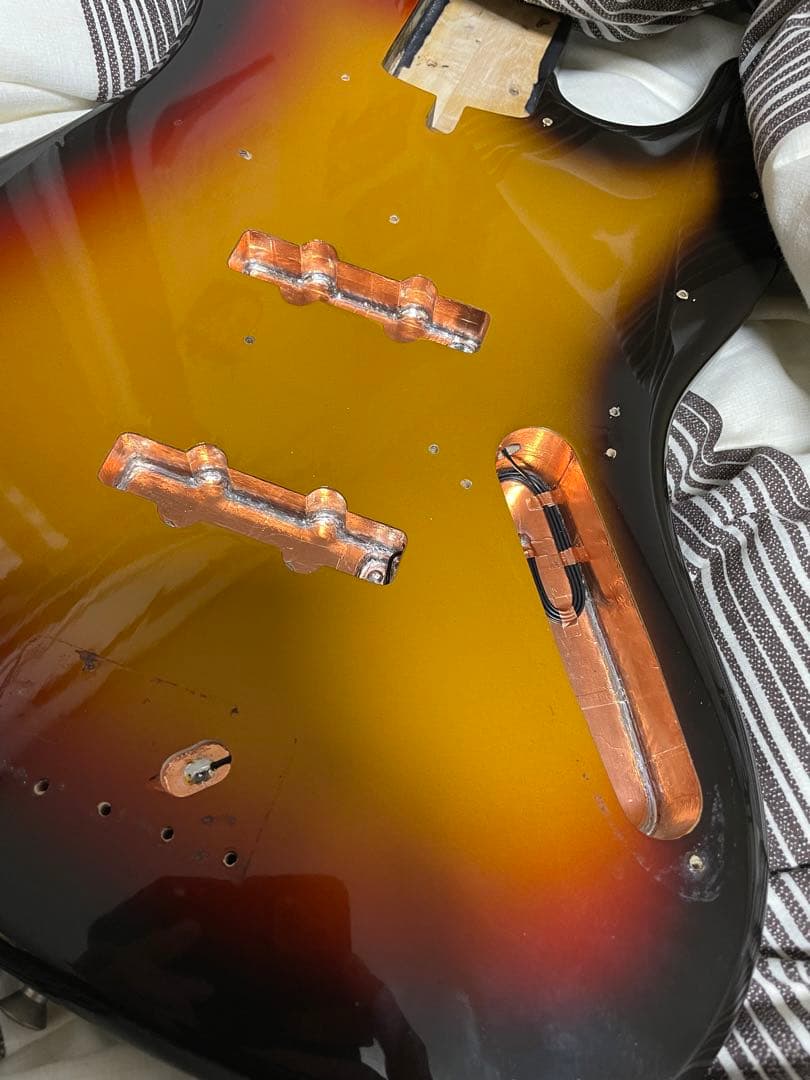 ベース FenderJapan MOD