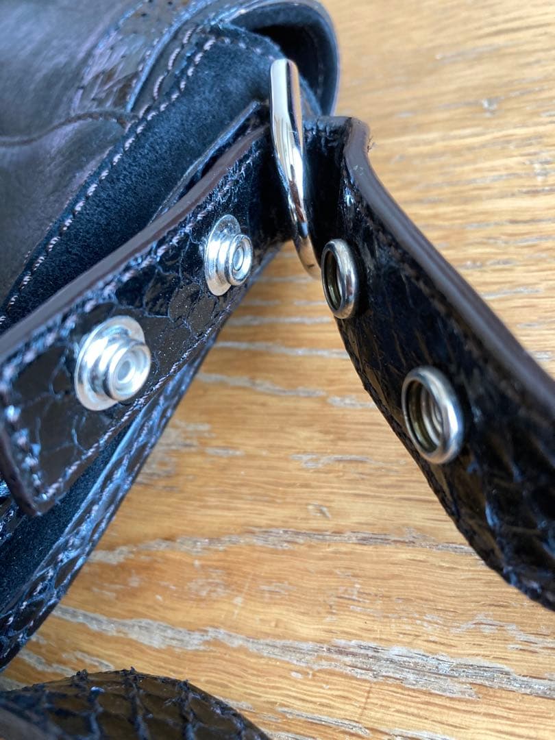 カルティエ　ショルダーバッグ