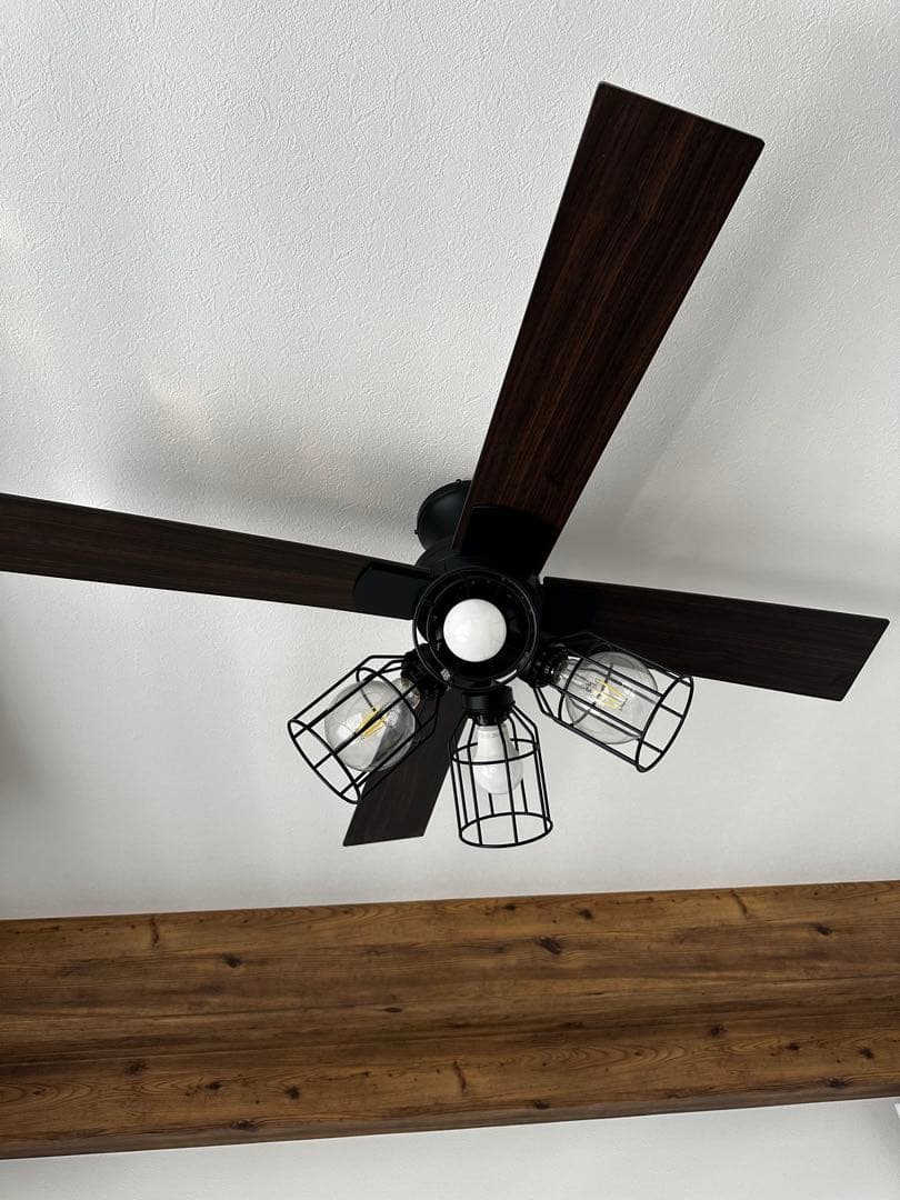 シーリングファンライト 4灯