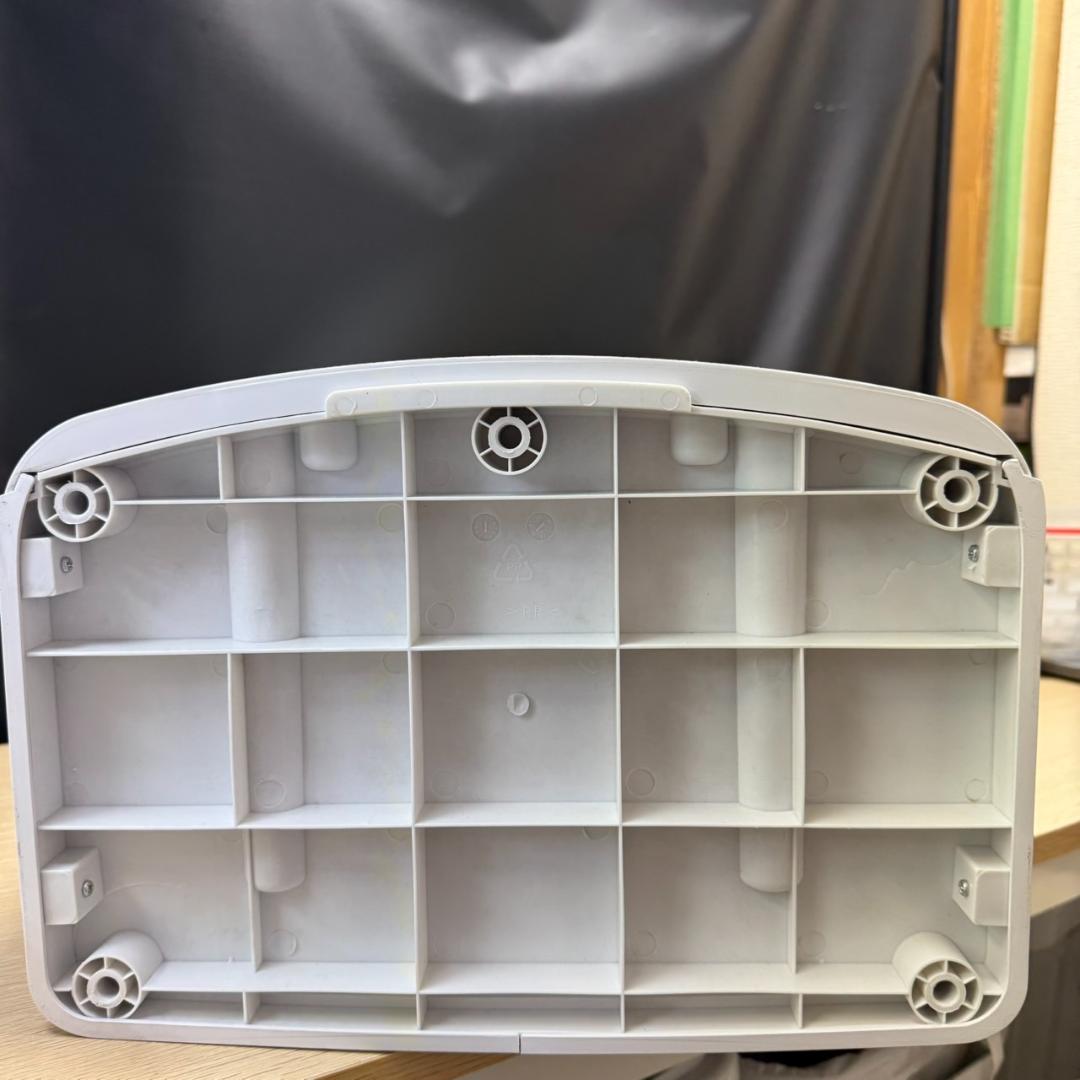 ★アイリスオーヤマ　シュレッダー　AFS100C　2022年製