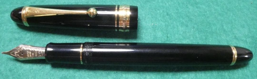 パイロットPILOT 万年筆カスタム CUSTOM 743 14K(BB)