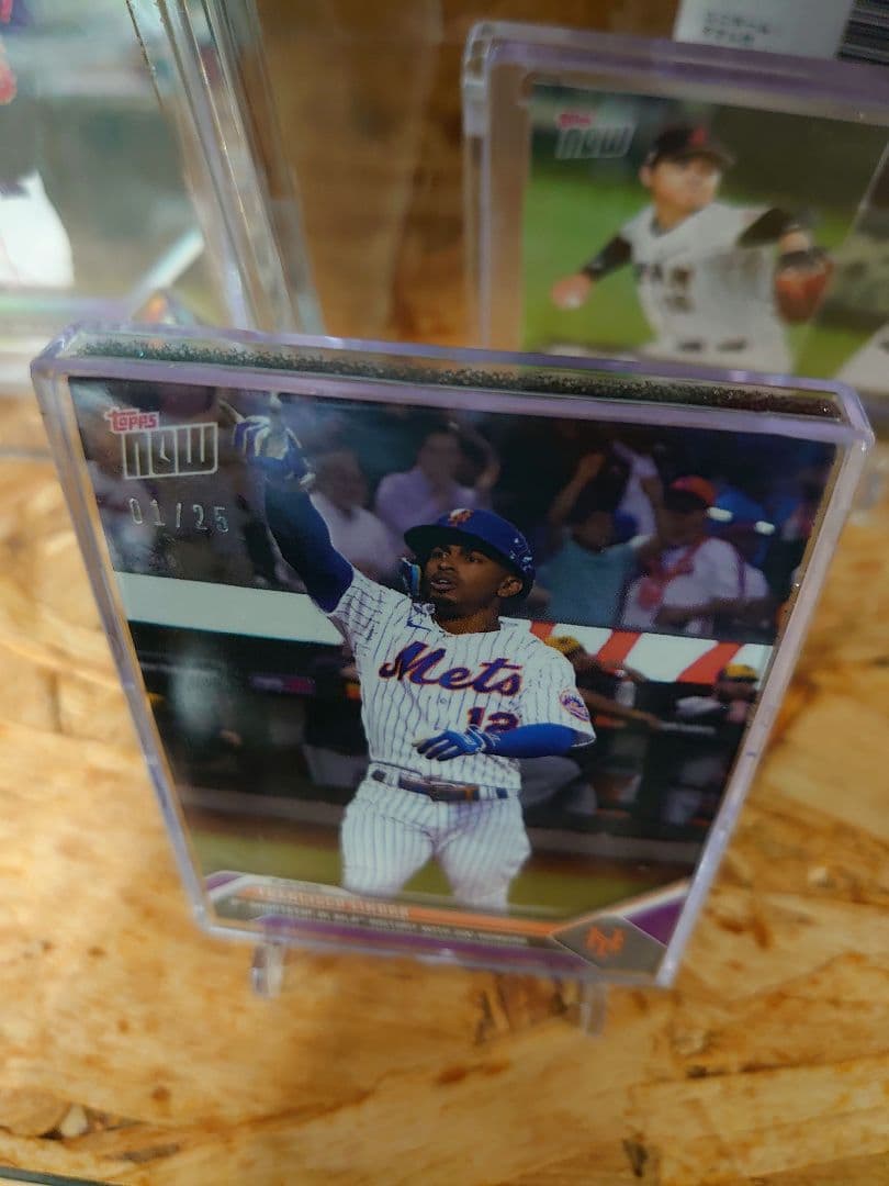 200HR達成記念1/25 フランシスコ・リンドーア topps now MLB