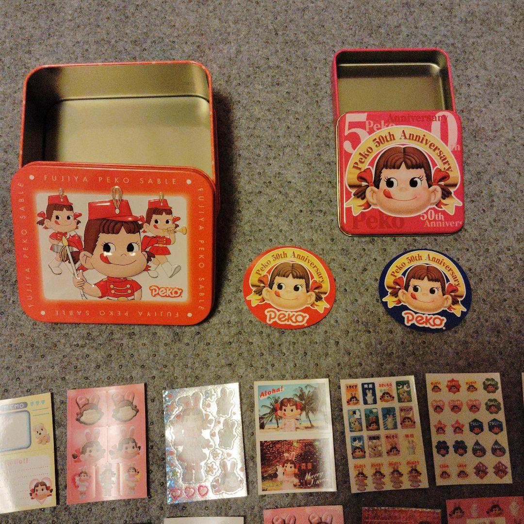 ペコちゃん シールと缶ケース