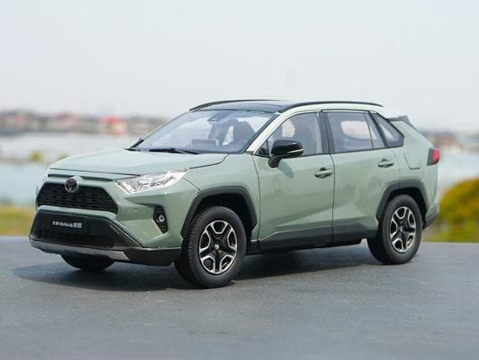 トヨタ RAV4 2019 1/18 ダイキャストモデル ミラノカーキ
