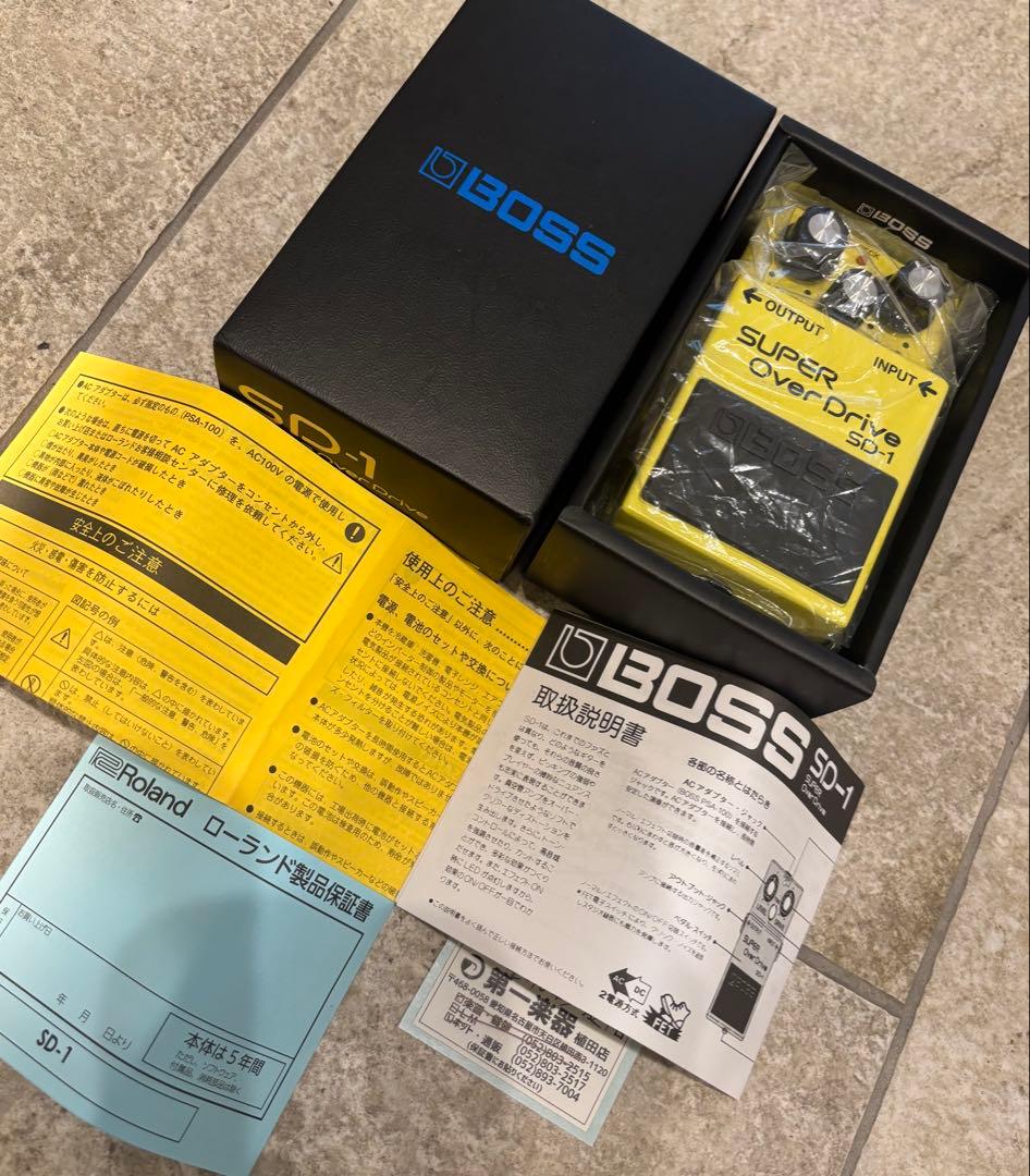未使用に近い BOSS SD-1 スーパーオーバードライブ ギターエフェクター