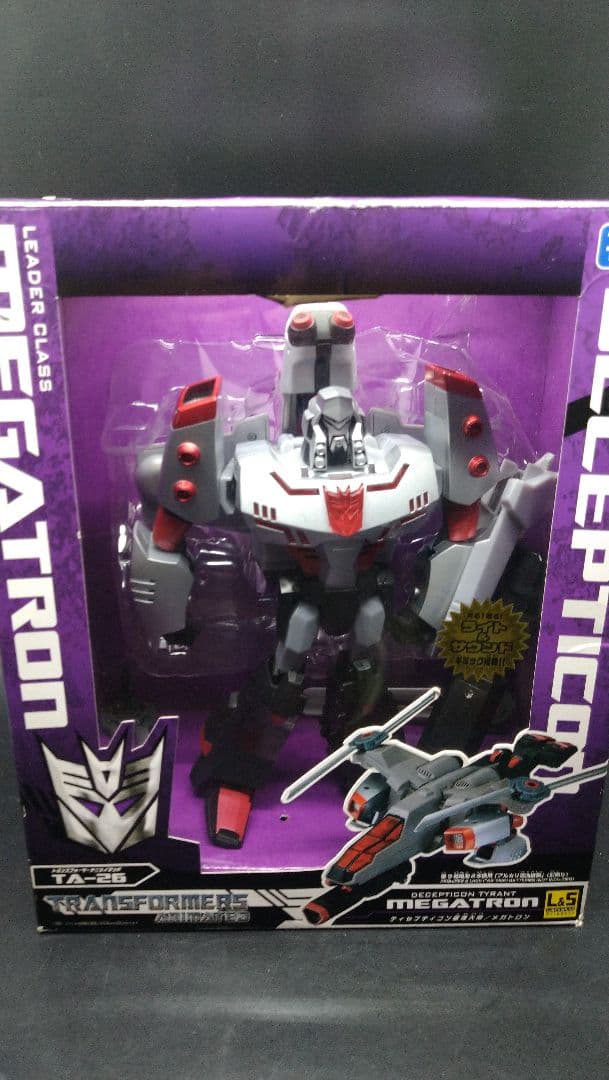 トランスフォーマー アニメイテッド メガトロン ライト&サウンド フィギュア