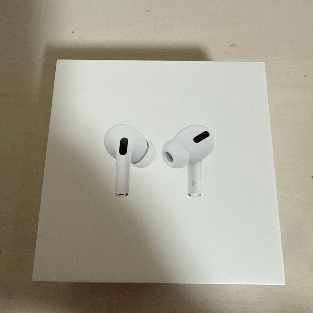 AirPods Pro ワイヤレス充電ケース付き