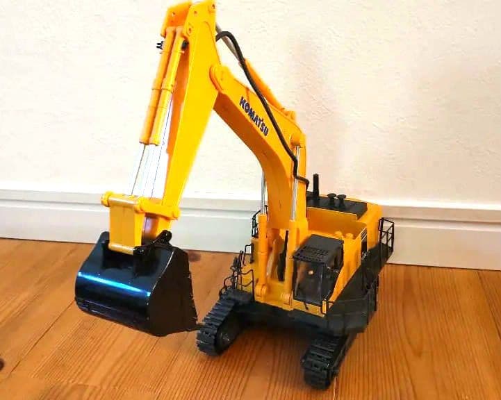 京商)　KOMATSU PC1250　ショベルカー　ラジコン　ジャンク