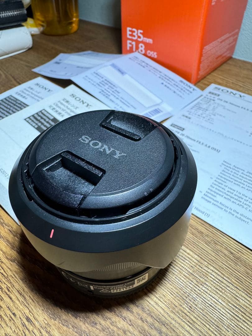 sony交換レンズ E35/1.8OSS SEL35F18