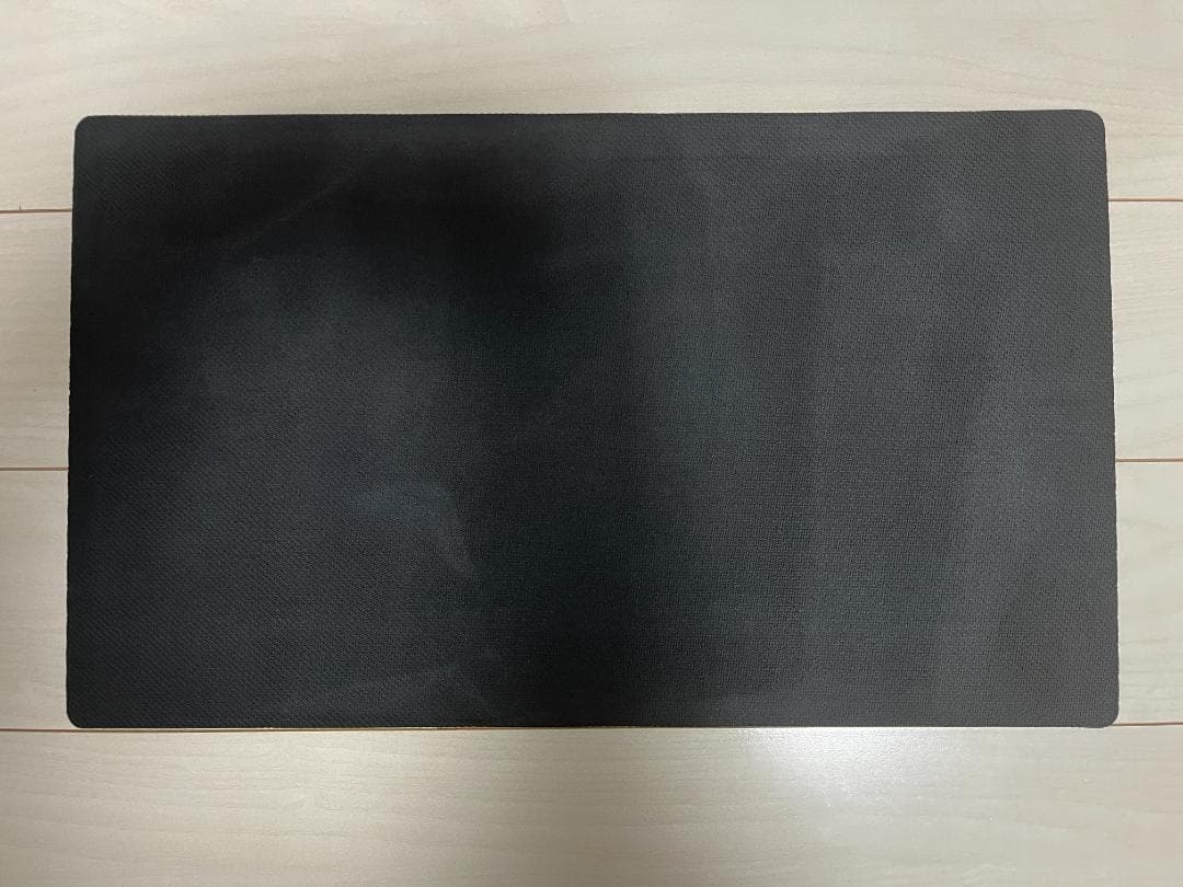 【特価品】ポケモンカード ギラティナ リージョナルプレイマット 海外