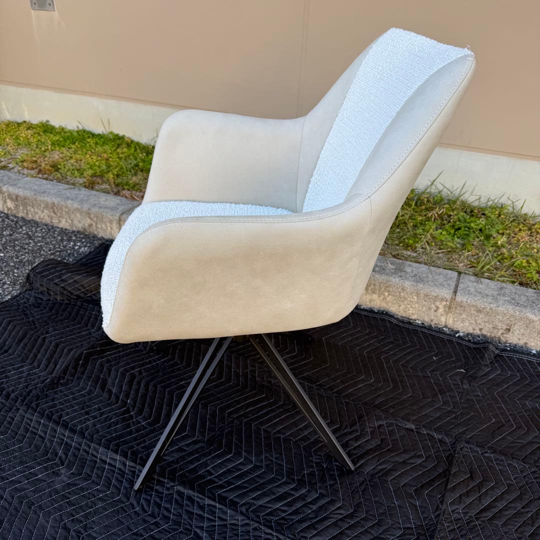 ①アルモニア ダイニングチェア 椅子　回転式　一脚 ラウンジチェア