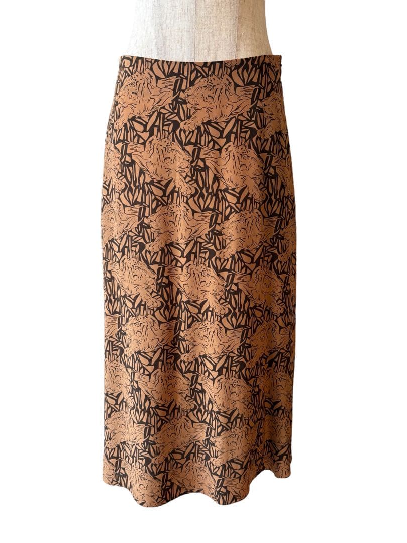 セリーヌ　シルクフレアースカート　36