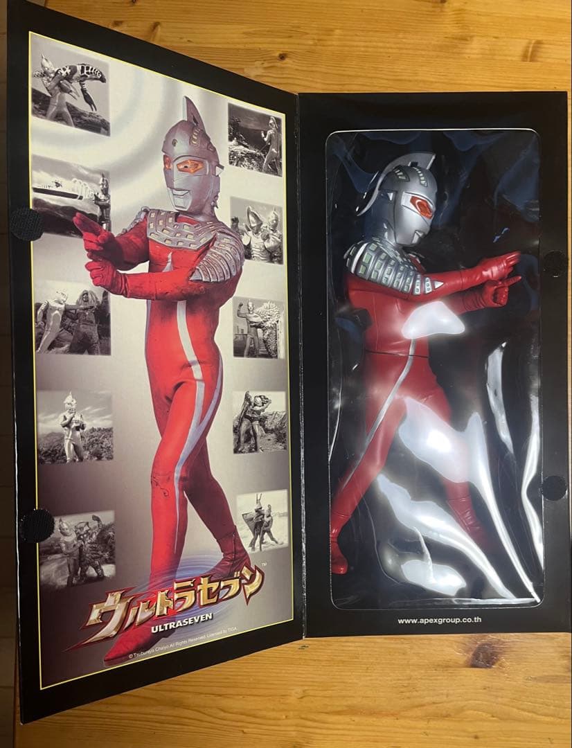 ウルトラセブン　ビックサイズソフビ　海外限定フィギュア　特撮ヒーローウルトラマン