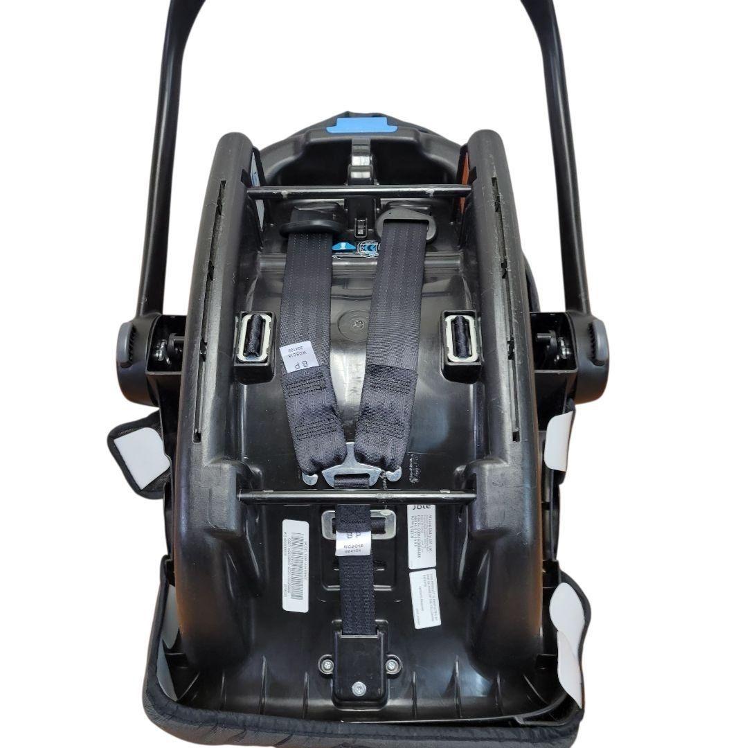 【クリーニング済】ジョイー gemm i-Base ISOFIX