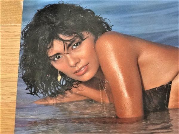 70年代 ビンテージ 1978年 マツダ コスモ 宇佐美恵子 ポスター 旧車