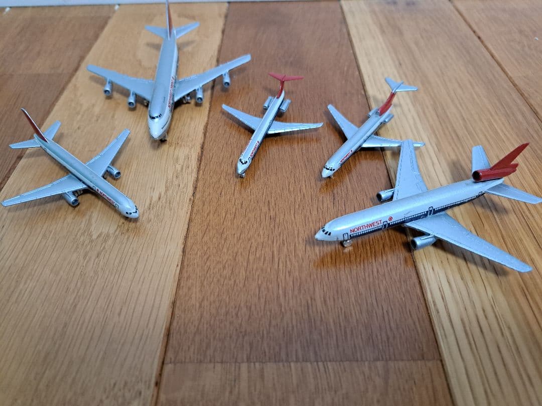 ★飛行機模型★JAL・PAN AN・NORTH WEST　トミカ