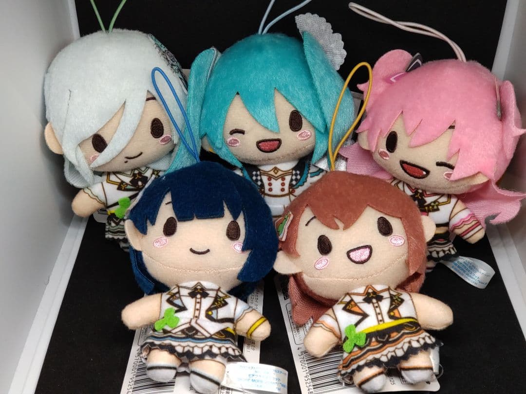 プロセカ モアプラスマスコット 遥 みのり 愛莉 雫 ミク 5人セット