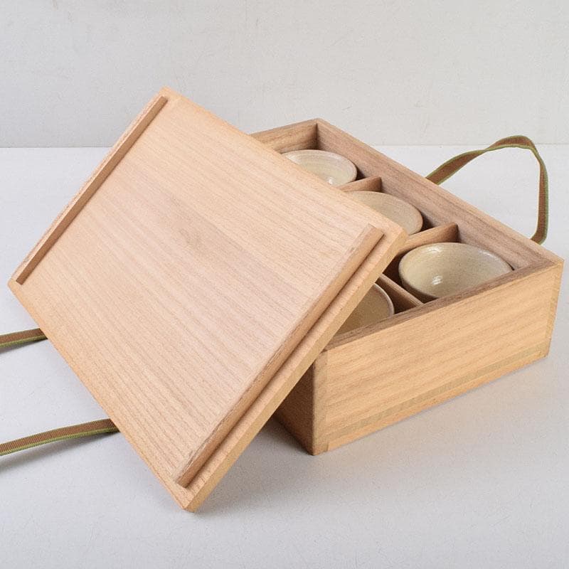 韓国人間国宝　李殷九　粉青刷毛目鐵彩茶碗　六客　共箱　V　R9132