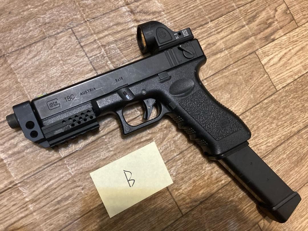 東京マルイ電動ガン　グロック18C　10禁デチューンカスタム　親子サバゲーセット