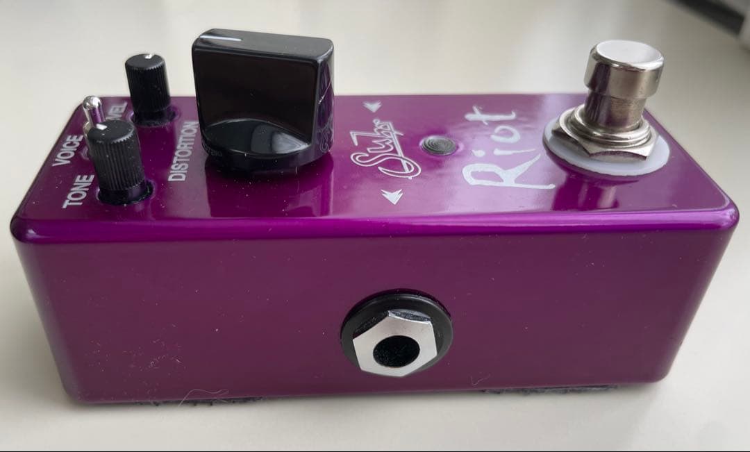 美品Suhr Riot miniディストーションペダル