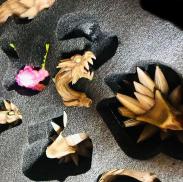 鬼滅の刃 　甘露寺蜜璃 恋柱 　フィギュア ガレージキット