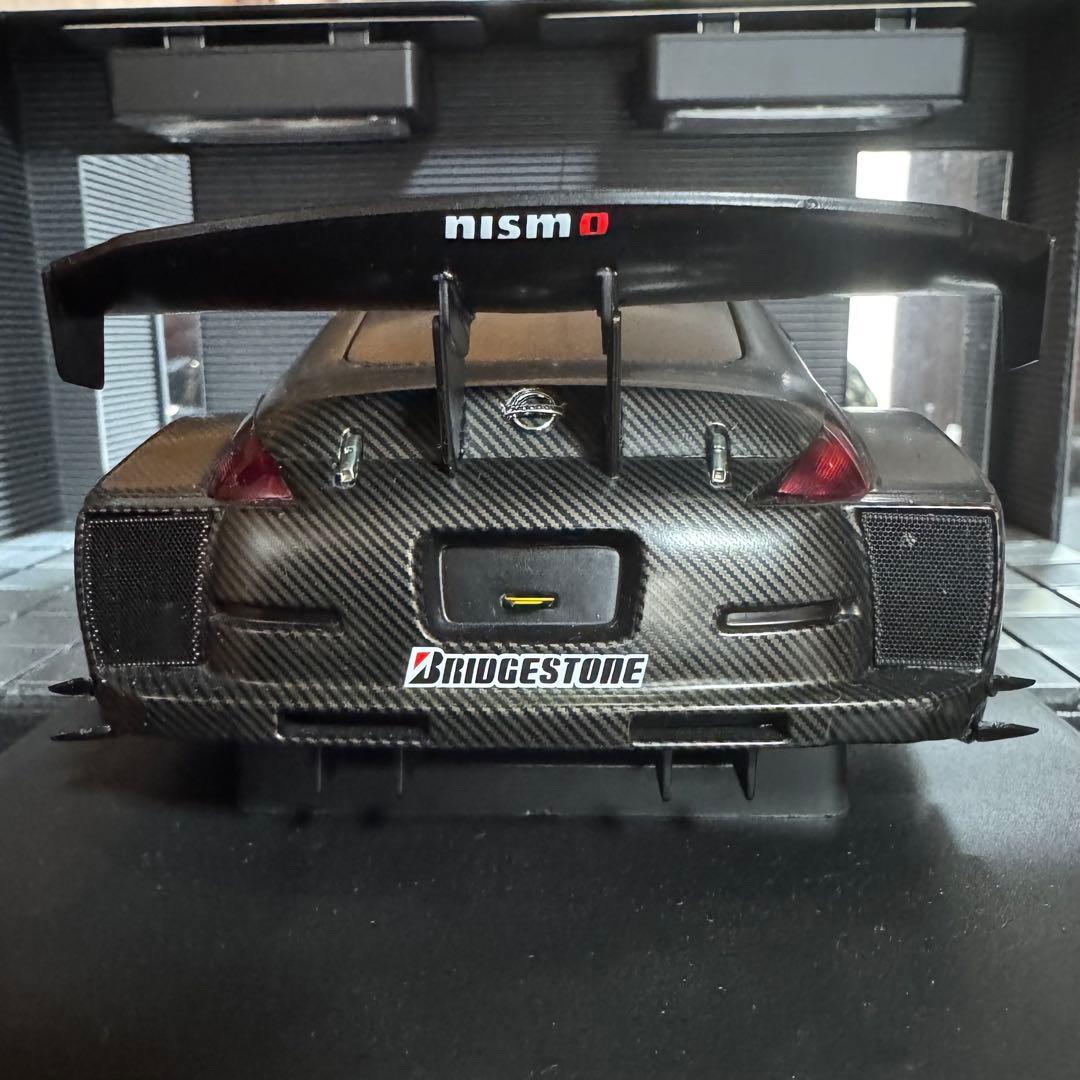 オートアート1/18フェアレディZ 2005 スーパーGTテストカー(ケース付)