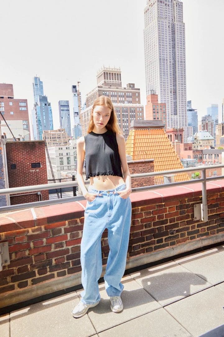 シシクイ theshishikui 百々千晴 タンクトップ