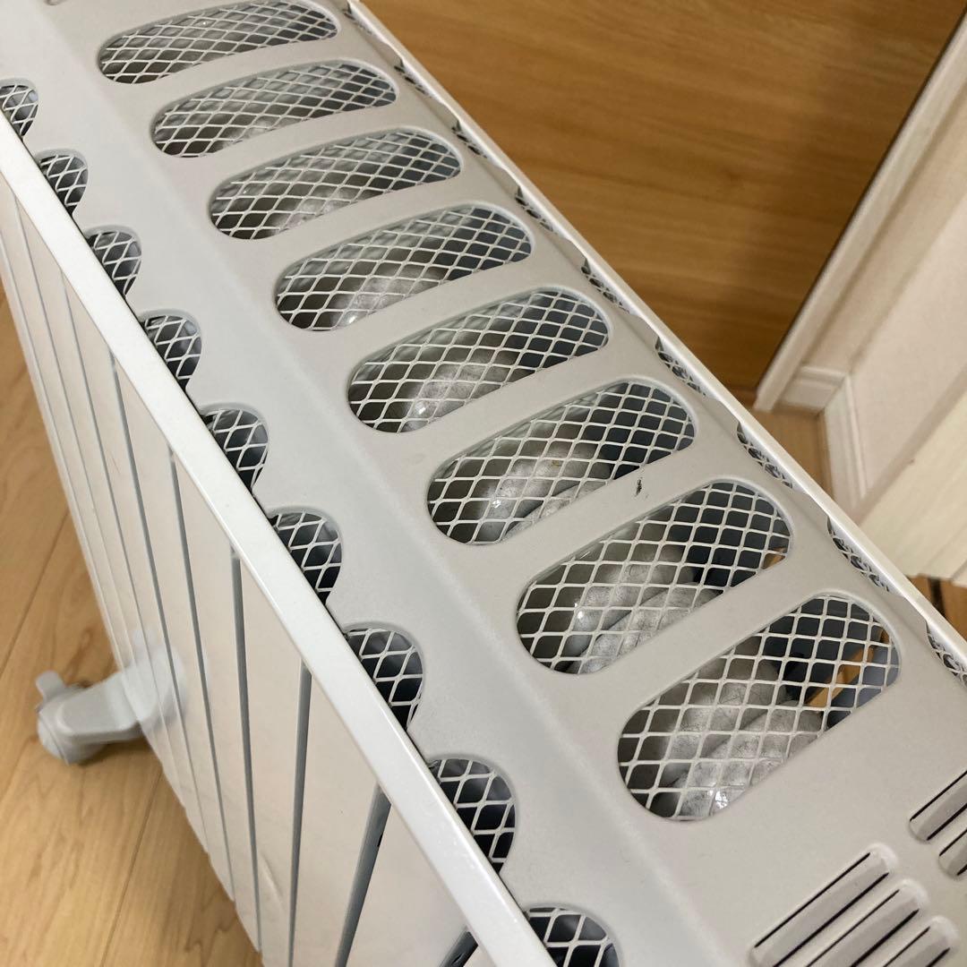 デロンギ　オイルヒーター　ベルカルゴ