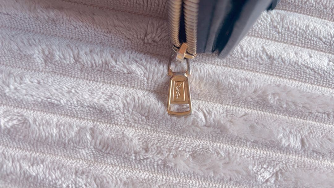 YSL ２つ折り財布