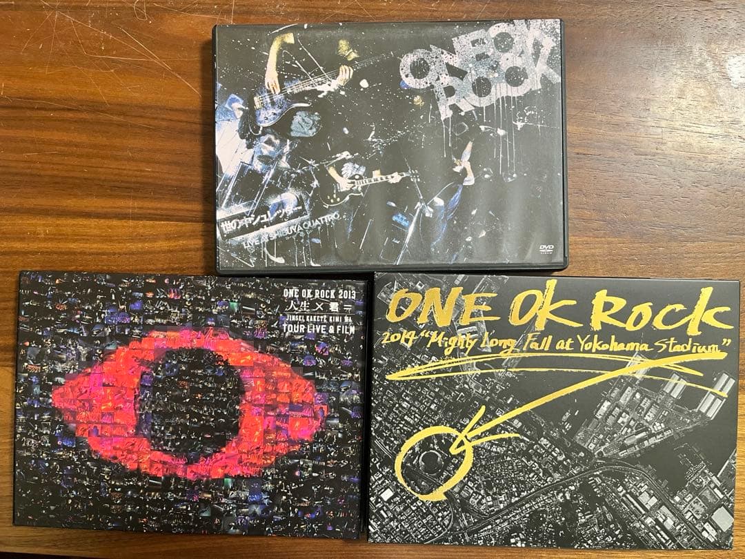 ONE OK ROCK ライブDVD、CDセット