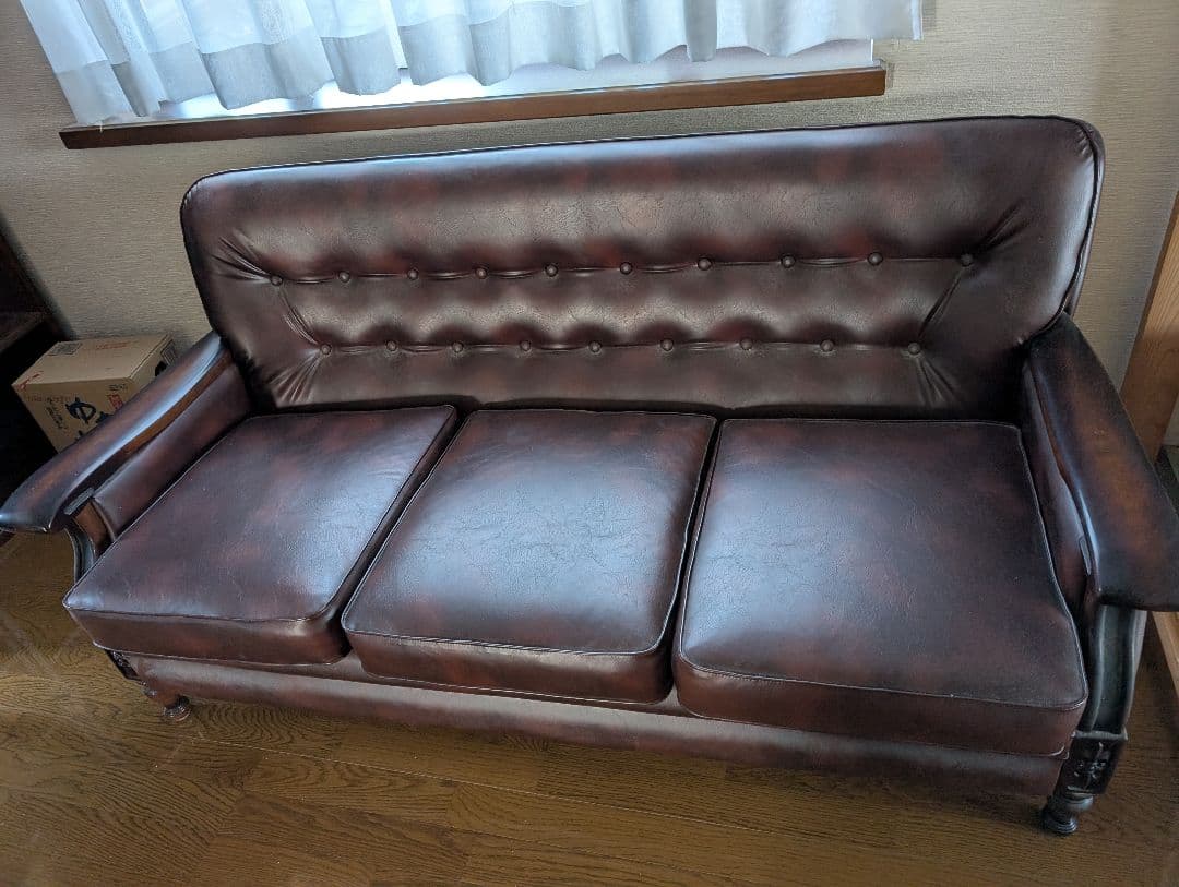 はぴこさん専用　ダークブラウン レザーソファ　メーカーはカリモク
