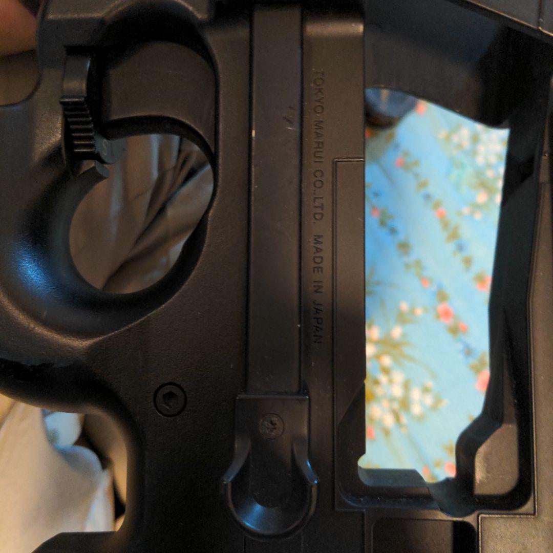 東京マルイ　P90 モデルガン 5.7x28mm 黒　GGO　レン