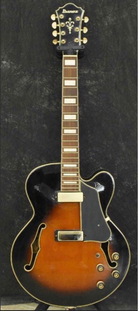 アイバニーズ　7弦フルアコ