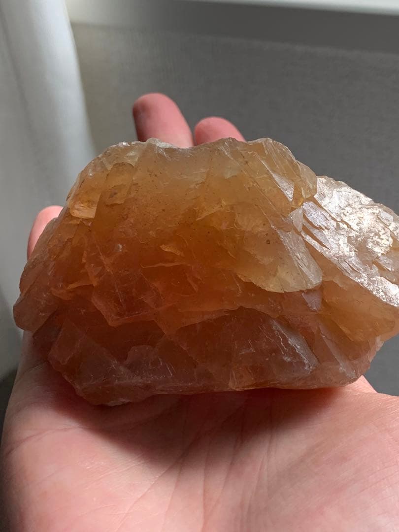 灰重石　シェーライト　鉱物標本　シーライト　タングステン　珍品　水石　水晶　翡翠