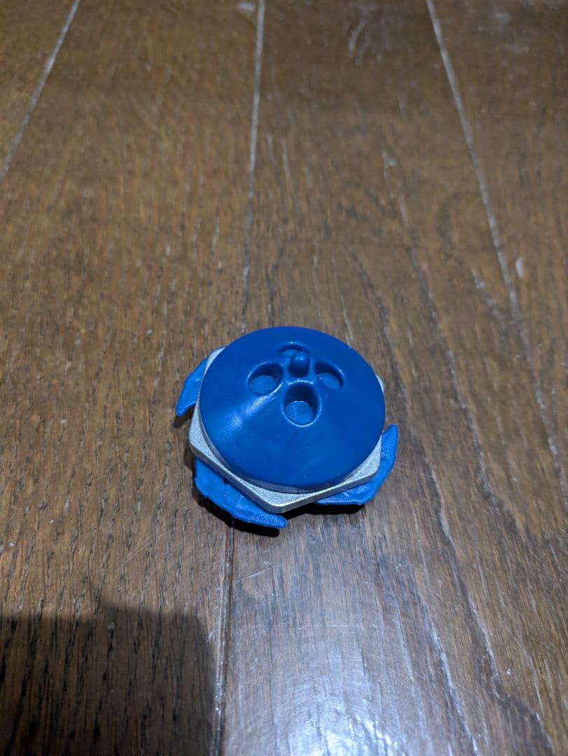 プラモデル 爆転シュートベイブレード　フロスティックドランザー　ジャンク