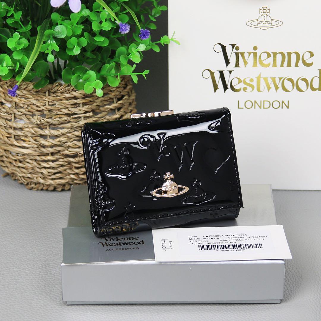 Vivienne Westwood ブラック三つ折り財布 金マーク-913110