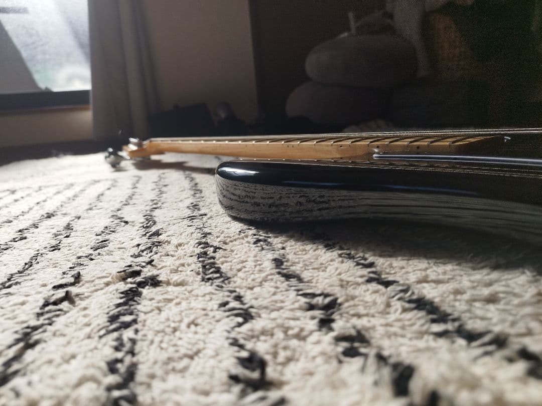 【ほぼ新品!!】Vintage V42BLK プレベ/ジャズベ TheBONEZ