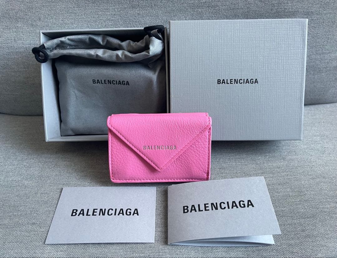 バレンシアガ⭐︎三つ折りウォレット⭐︎ピンク⭐︎ペーパーミニ⭐︎未使用新品/箱・化粧袋付