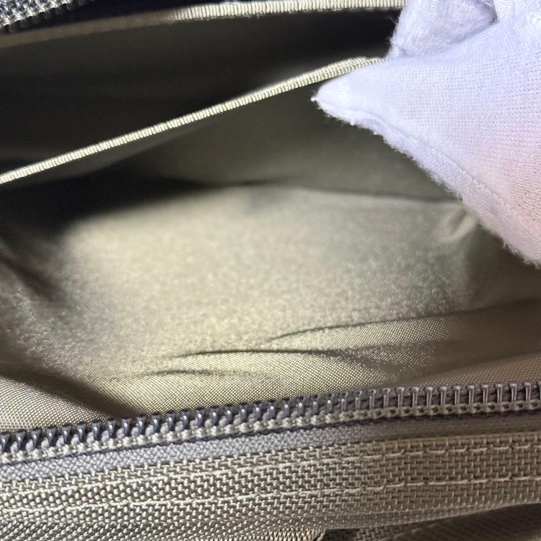 未使用✨ブリーフィング　ビジネスバッグ　モバイルライナー16 カーキ　2way