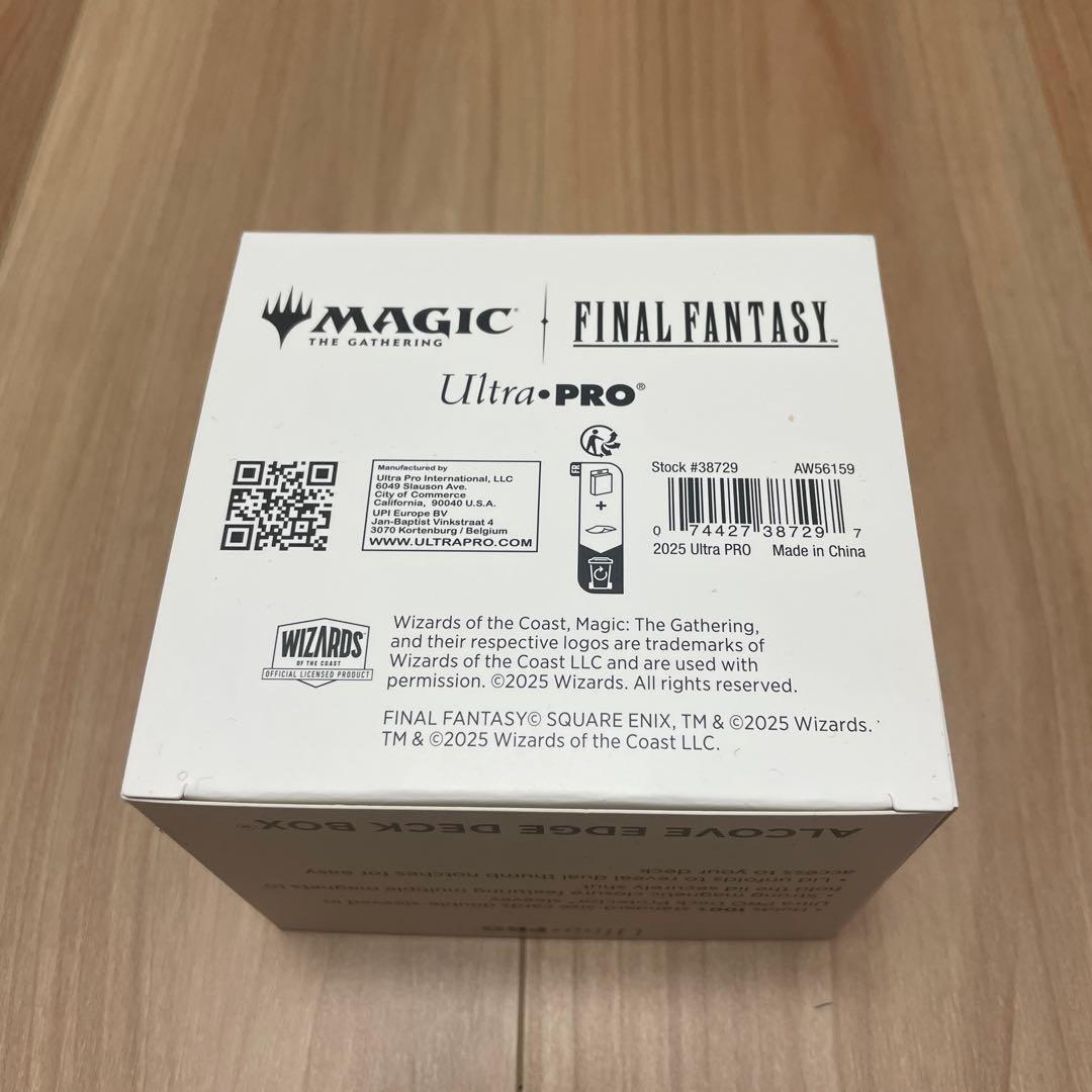 (未開封)FF7✖︎MTGコラボ　ファイナルファンタジー７　デッキケース