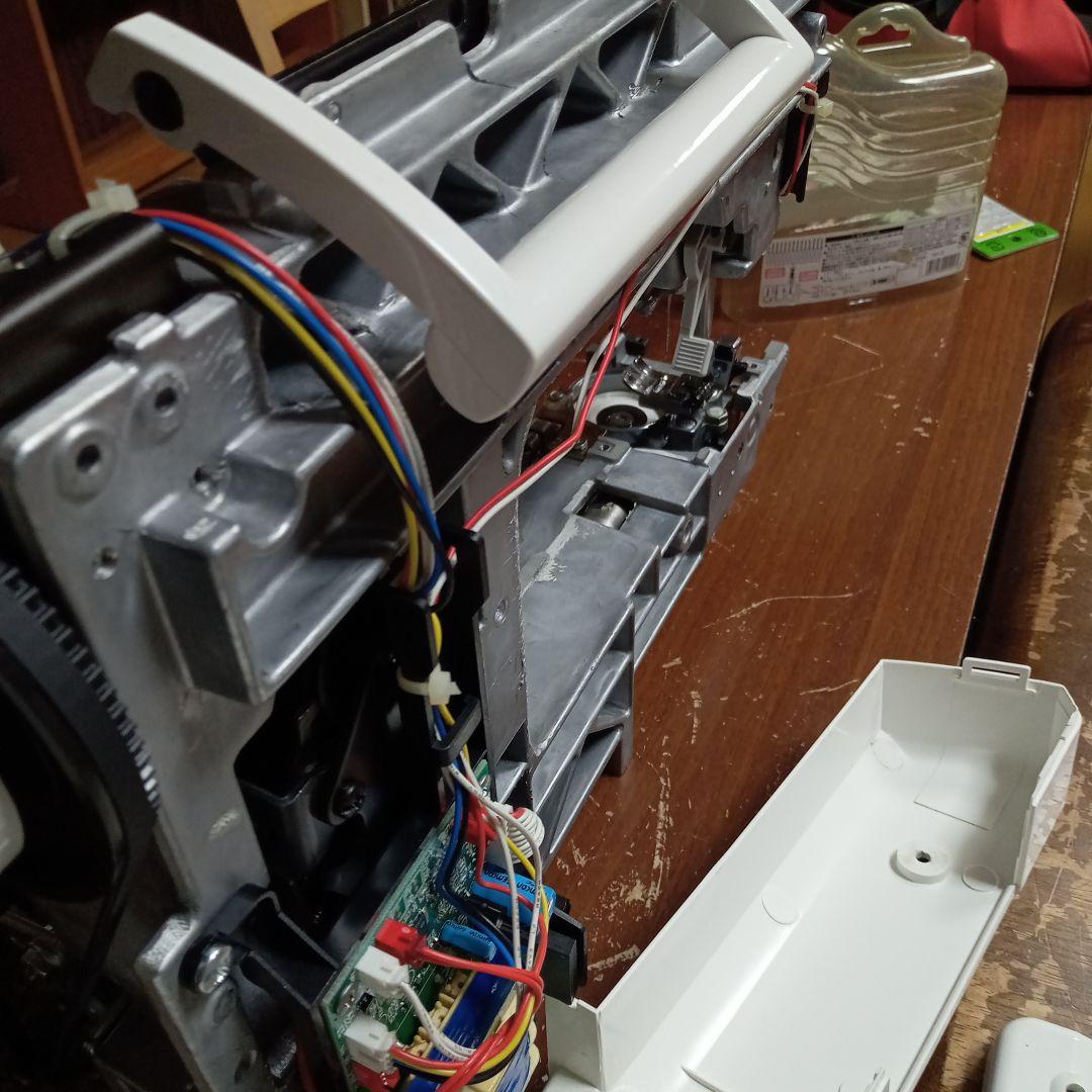 シンガー電子ミシン本体　分解整備済み　超美品　ほぼ新品