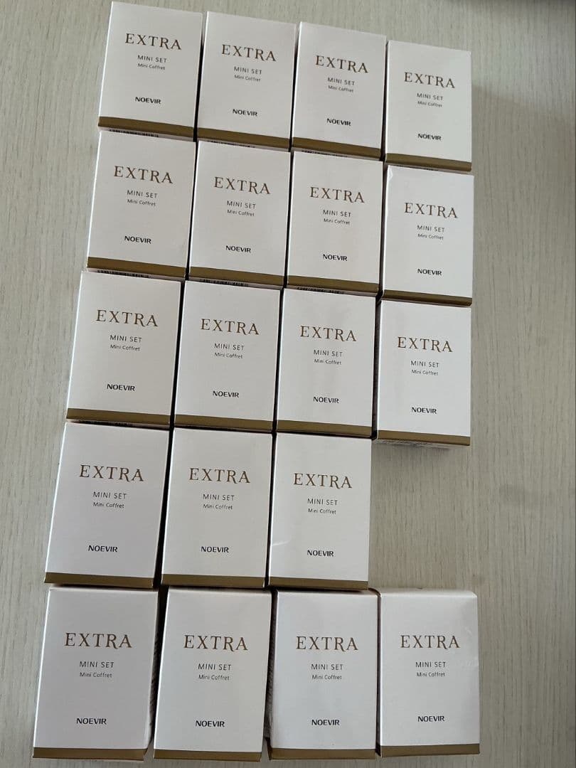 ノエビア　エクストラミニ 19個セット