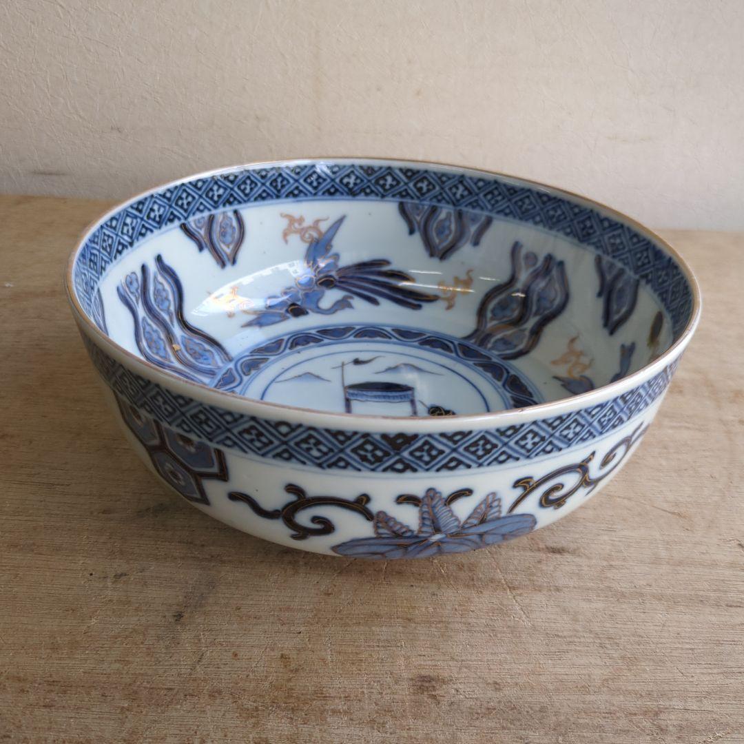 骨董 伊万里 古伊万里 鉢 盛鉢 染め付け 南蛮船 器 陶器 中サイズ