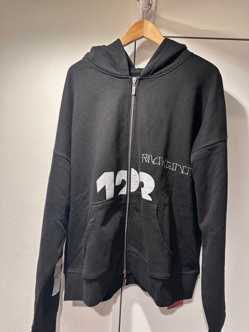 専用RRR123 / rivingtonroi rebis ジップパーカー