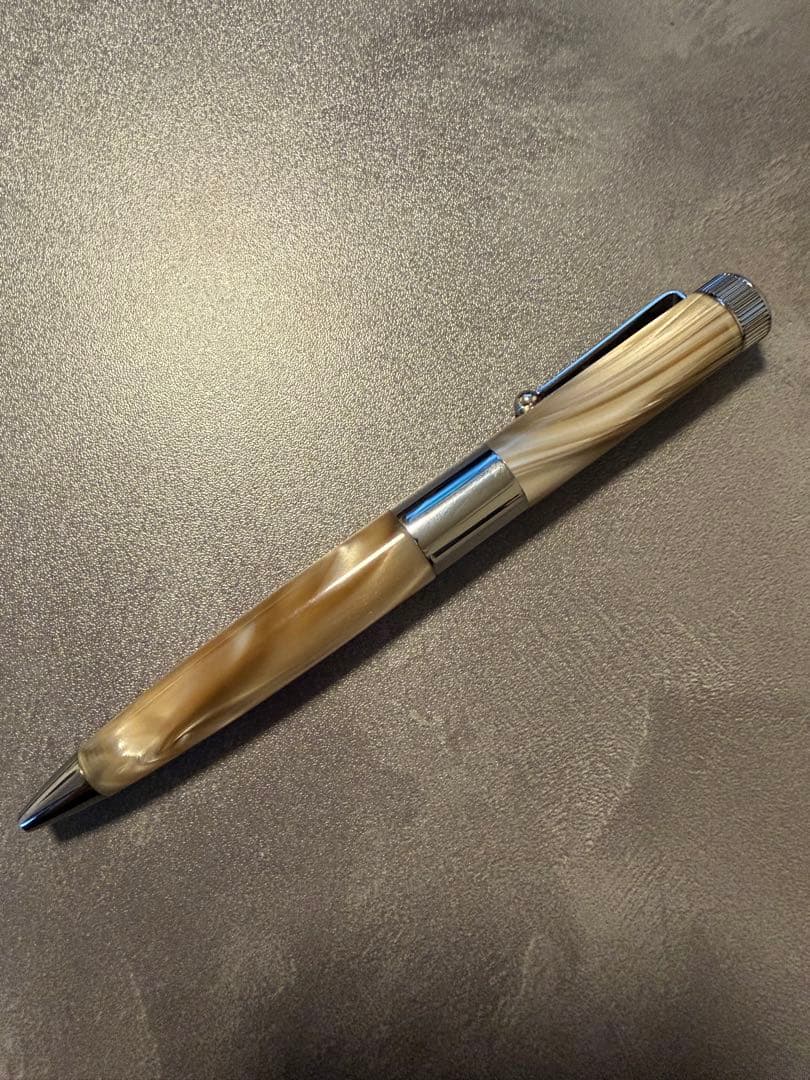 Romeo no.3 ロメオ　ボールペン　太軸　イタリアンベージュ