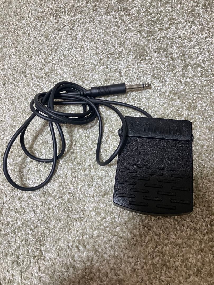 1/4まで！　美品‼️ヤマハ　P-115 本体、譜面台、電源コード、標準ペダルのみ