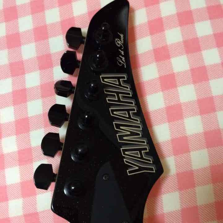 YAMAHA エレキギター