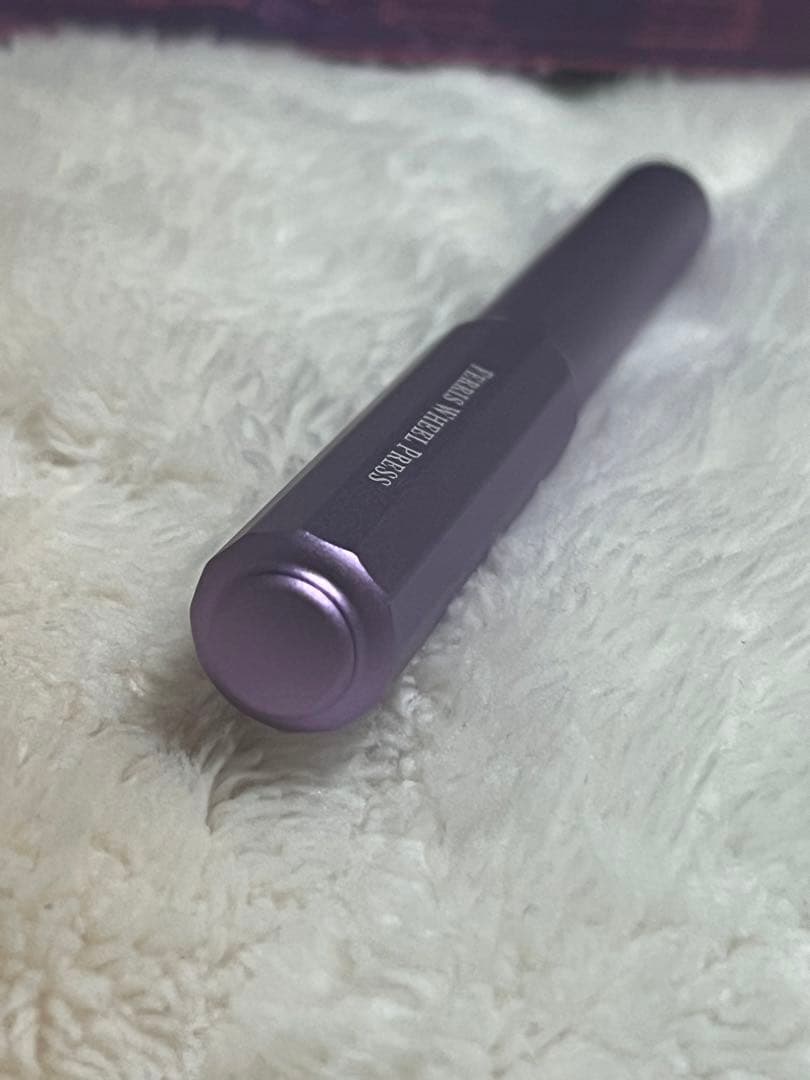 ☆限定 新品未使用 フェリスホイールプレス 万年筆 アルミカルーセル 字幅F☆