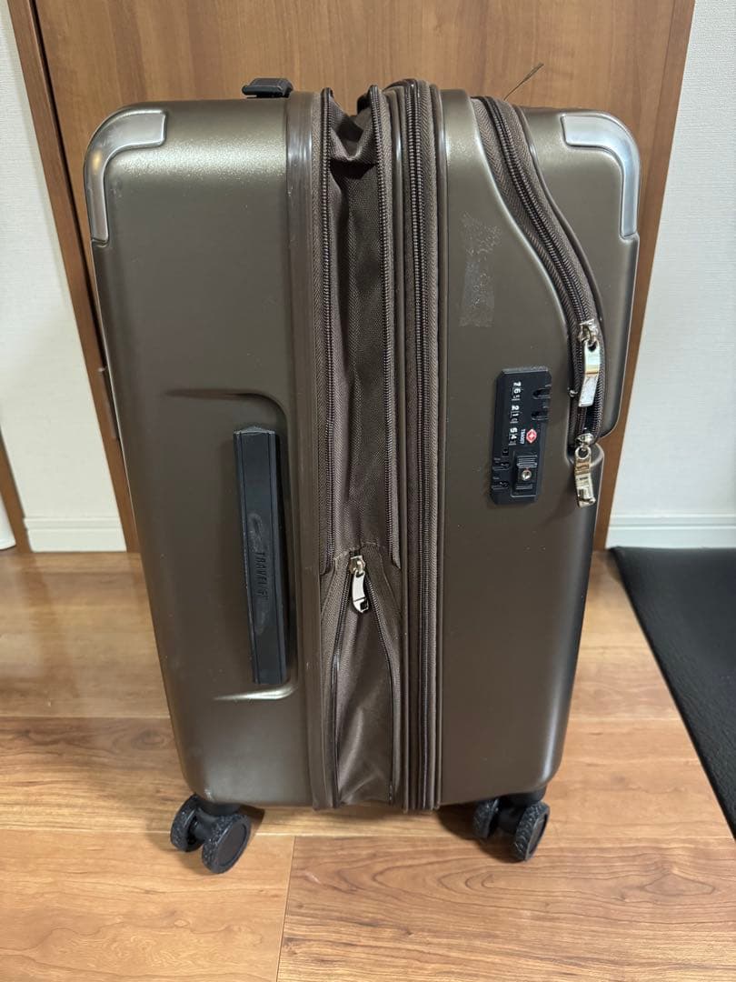 トラベリスト レスト キャリー フロントオーブン 最大71Lまで拡張可能