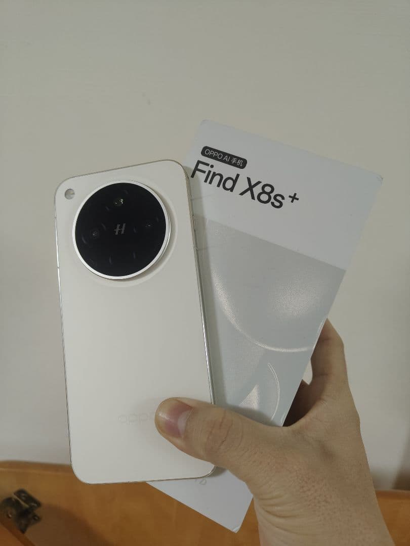 スマートフォン本体 Oppo Find X8s+ 12/256